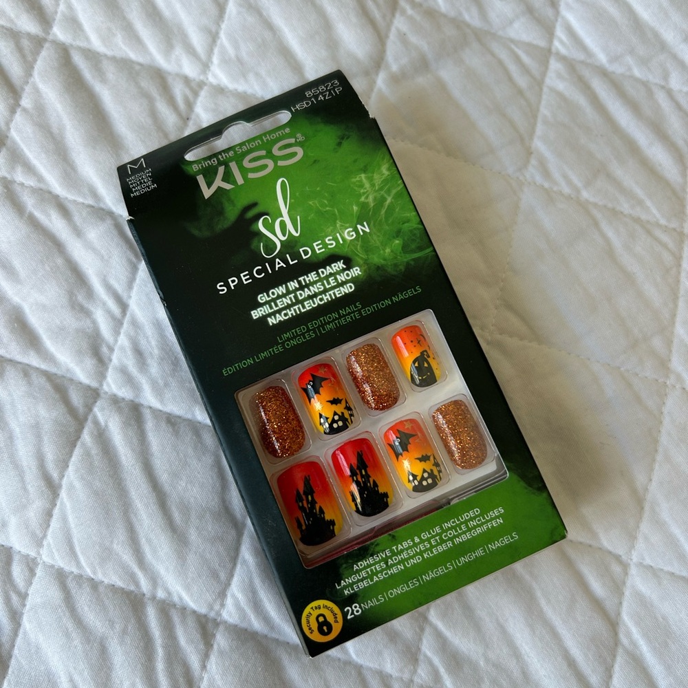 KISS Halloween Nails